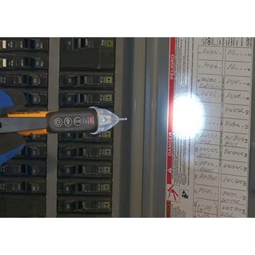 IDEAL Electrical 61-657 - Dual Range 12-1000V AC NCVT with Flashlight