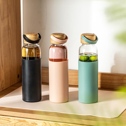 Green 21oz Borosilicate Glass Water Bottle with Silicone Non-Slip Sleeve & Leak-Proof Lid