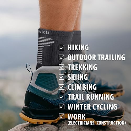 MIRMARU 3 Pairs Seamless Athletic Crew Socks Moisture-Wicking Hiking & Running Socks
