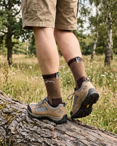 Jeasona Merino Wool Hiking Socks for Men & Women - Large-X-Large, 4 Pairs with Carabiners