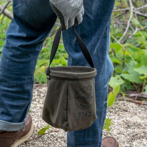 Klein Tools 5143 Canvas Tapered-Bottom Bag with Two Interior Pockets and a Snap Clip, Made of No. 10 Canvas