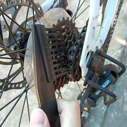 5-Piece Bicycle Chain Cleaning Tool Set - Easy Maintenance Brushes
