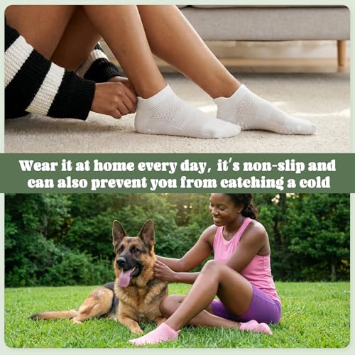 6 Pairs Women's Non-Slip Pilates Socks with Silicone Grips