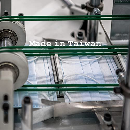 Protective Face Mask(50 pcs pack), Color: Green, Made in Taiwan, Disposable Face Mask, non-woven face mask, made of 3 Ply non-woven fabric