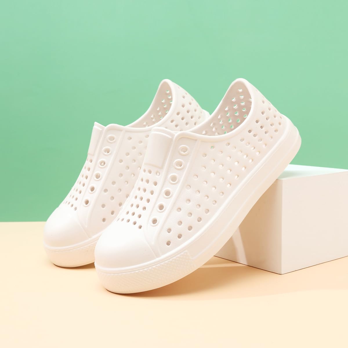 QLZ Toddler Kids Water Shoes for Boys Girls Garden Sandals Rubber Shoes Beach Sneakers, Slip-on Anti-Slip Lightweight Breathable Quick Dry Soft Flexible（Toddler/Little Kid/Big Kid） White