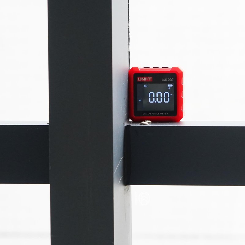 UNI-T LM320C Digital Angle Finder 4x90° Inclinometer 3 Side Magnetic Electronic Goniometer with Backlight LCD, Data Hold