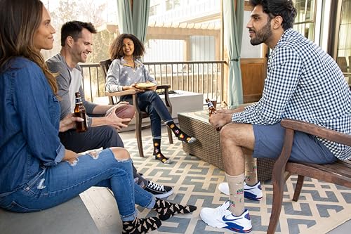 Hot Sox Men's Beer Crew Socks 6-12 Black - Fun Cocktail Drink Pattern