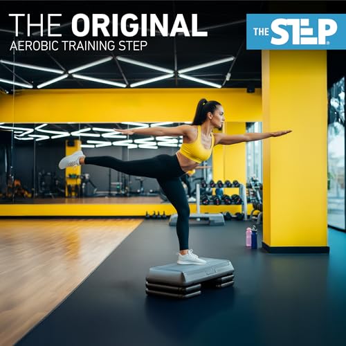 Circuit Size Aerobic Step Platform with 4 Risers - Silver/Black