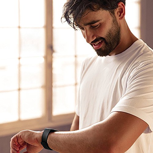 Soft TPU Replacement Band for Fitbit Versa 2 - Black, Large