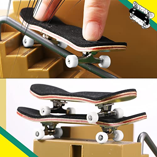 Fingerboard Wheels and Trucks Set - 8 Pcs in White, 34 mm Deck