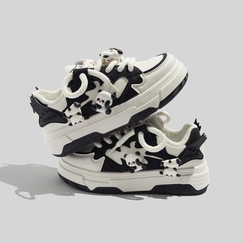 Panda Shoes Walking Sneakers for Women Y2K Platform Soft Comfortable Cute Panda Decor Black White US4-8 (Black,4)