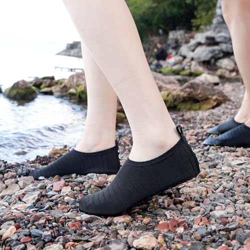Quick-Dry Water Shoes for Men & Women - Black, 7.5-8.5 Women/6.5-7.5 Men