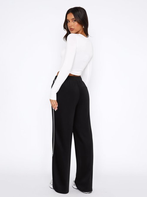 LASLULU Womens Black Wide Leg Sweatpants Baggy Straight Leg Sweatpants Y2K Dance Pants Gym Athletic Track Sweat Pants Joggers (Black,Medium)