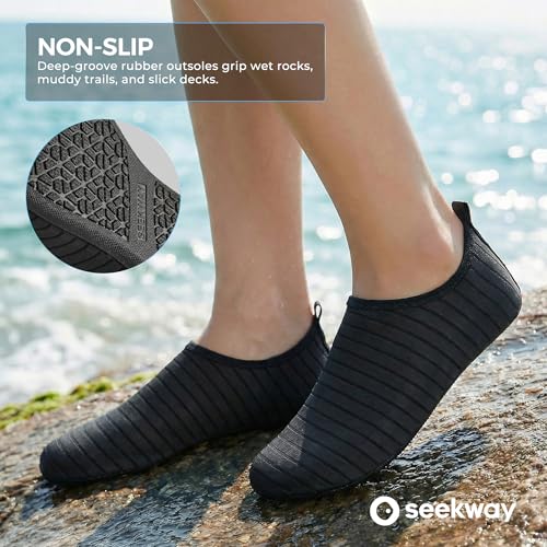 Quick-Dry Aqua Socks for Men and Women - Non-Slip Water Shoes