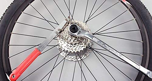 Bicycle Chain Whip Tool - Steel Freewheel Cassette Remover