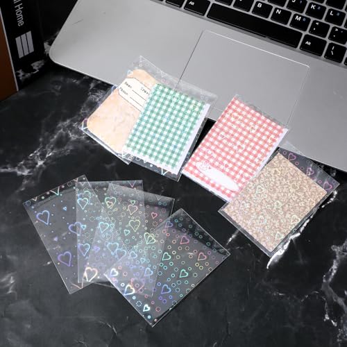 100 Pcs Holographic Photocard Sleeves - Heart Shape 65x90mm