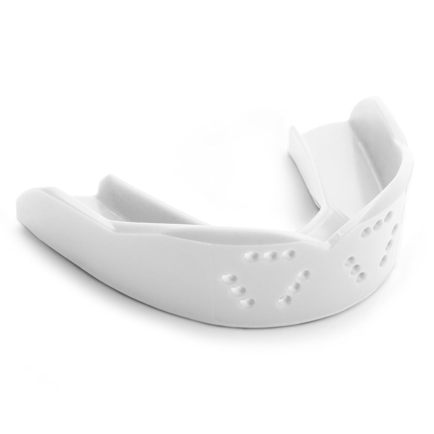 SISU 3D Mouthguard, Snow White - Pre-Formed, Easy Fit Protection for Lacrosse, Football, Hockey, Team Sports - Adult Fit - Remoldable Up to 20 Times - Works for Braces - Non Toxic