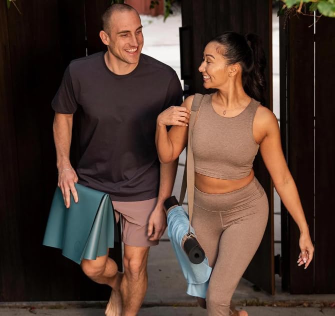 Eco-Friendly Yoga Mat Carrier - Black Cotton, Hands-Free - Lion's Mane