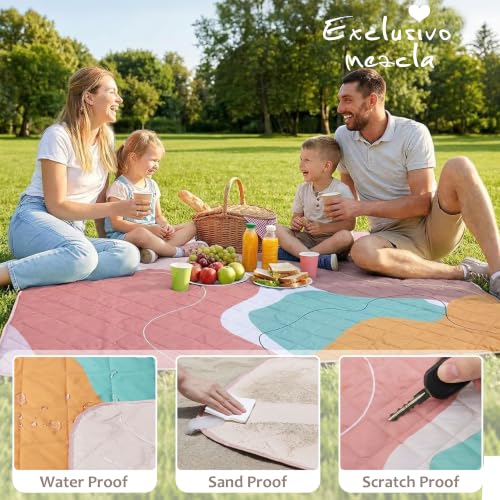 Exclusivo Mezcla Extra Large Waterproof Foldable Picnic Blanket - Abstract Red 60x80"