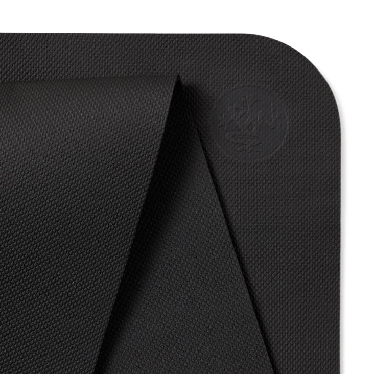 Manduka Begin Yoga Mat Black 68 x 24 Inch Reversible Cushioning for Beginners