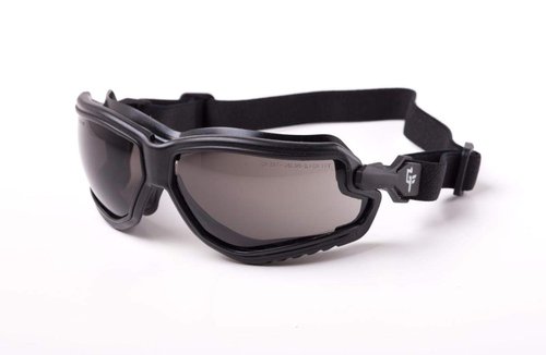 Crosman 80009 Predator Protection Set With Military Style Airsoft Goggles And Reversible Neoprene Half-Mask
