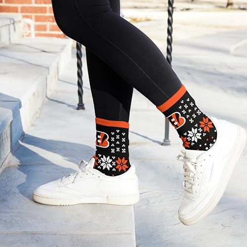 Cincinnati Bengals Youth Crew Socks - Team Sweater Design