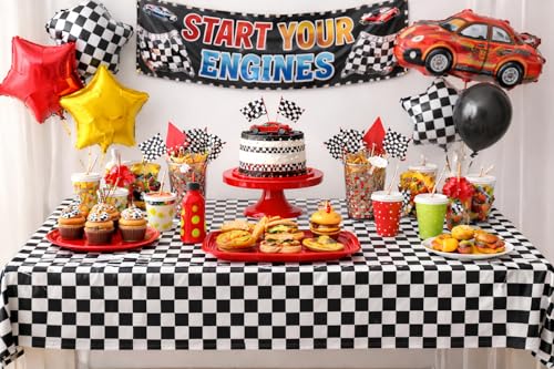 Black & White Checkered Tablecloths - 2 Pack Plastic Party Covers