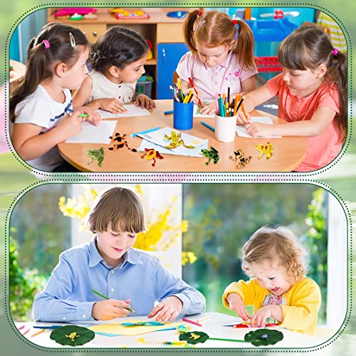 Hungdao 24 Pcs Plastic Frog Figures & Lily Pads Rainforest Toy Set (Variation 24)