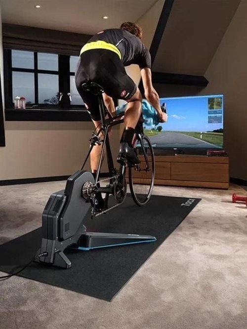 Garmin TacX Trainer Mat - Noise-Reducing, Floor-Protecting Design | 6mm Thick, Water-Repellent Foam