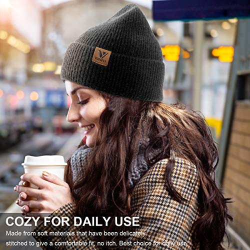 Beanie Hat for Men and Women - Slouchy Knit Winter Cap - Black