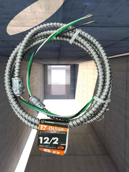 Southwire #56482114 8 ft, 12/2 Solid CU MC (Metal Clad) Armorlite Modular Assembly Quick Cable Whip