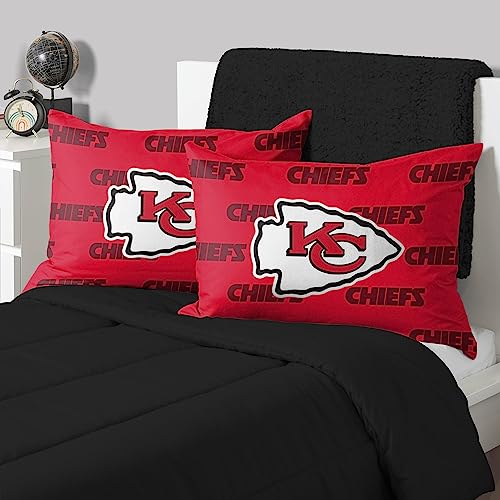 Kansas City Chiefs Team Color Big Logo Pillowcases - 2-Pack