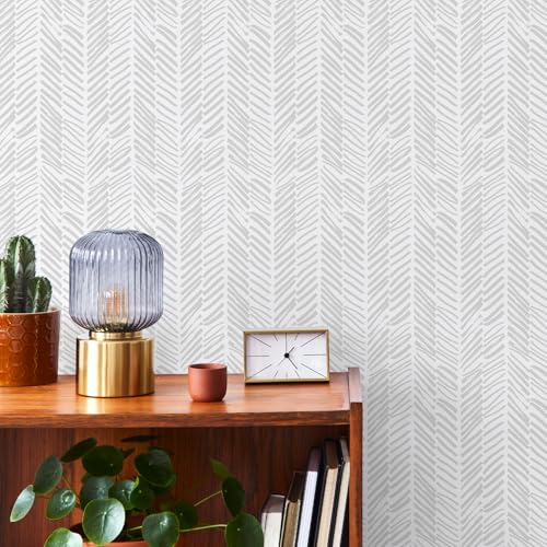 VEELIKE Grey Herringbone Peel and Stick Wallpaper Boho Geometric Wallpaper for Bathroom Bedroom 17.7''x118'' Grey Chevron Wallpaper Stick and Peel Removable Contact Paper for Walls Cabinets Drawers