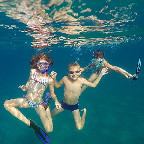 Kids Snorkeling Set with Mask, Snorkel & Adjustable Fins - Green Water