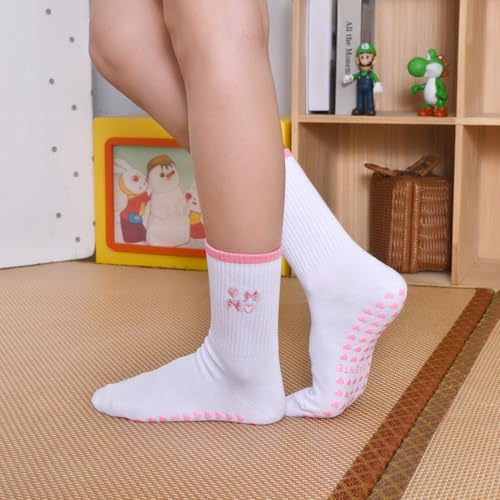 Non-Slip Pilates Socks with Grips for Yoga, Barre & Ballet - Heart Pattern