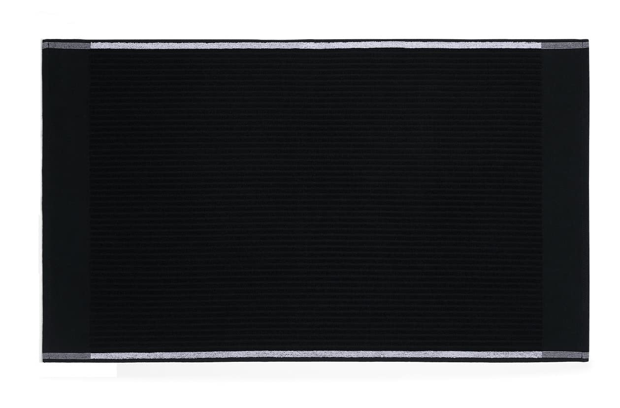 Titleist Black Towel, Black/White, 20 x 40-Inch