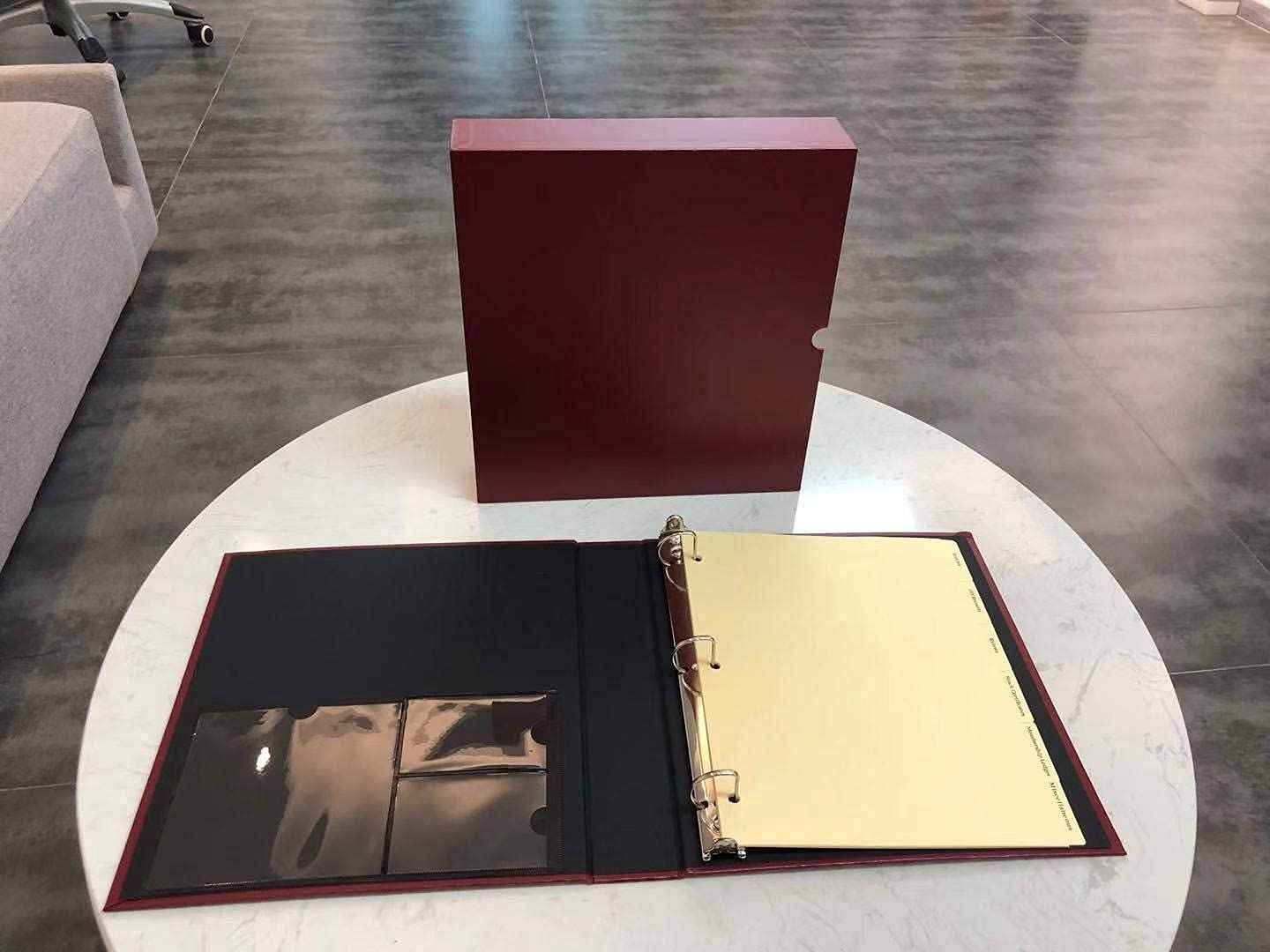 CORP PAPER PRODUCTS Corporation Binder with 6 Tabs and Clear Plastic Sleeve