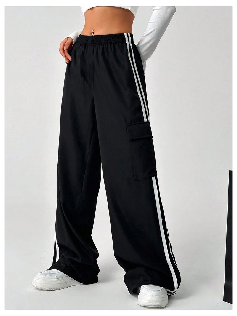 SHENHE Girl's Cargo Pants Wide Leg Side Stripe Baggy Track Pants Workout Athletic Trousers Black 12Y
