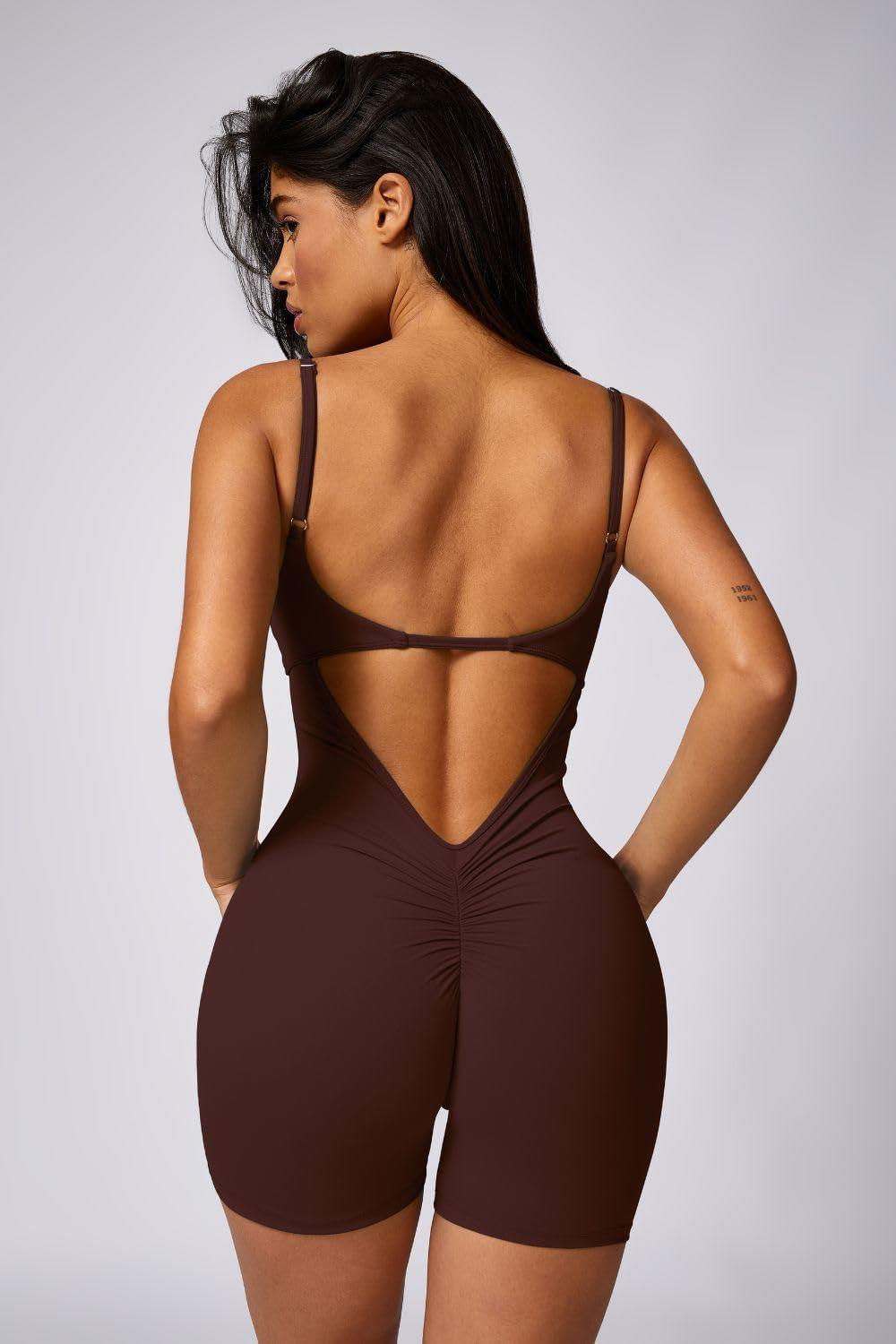 QINSEN Women's One Piece V Back Scrunch Butt Jumpsuits Bodycon Spaghetti Strap Backless Jumpsuit Stretch Workout Romper