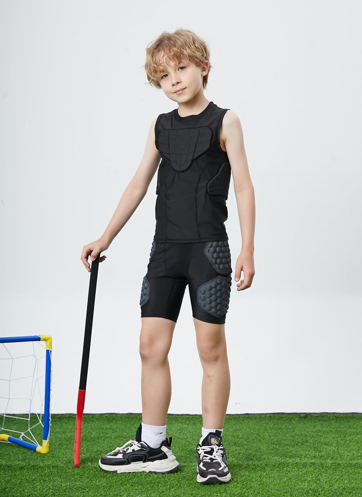 STONEKISS Padded Football Shorts for Youth Boys and Girls, Snowboard Impact Shorts for Skate, Hockey, Rugby YS