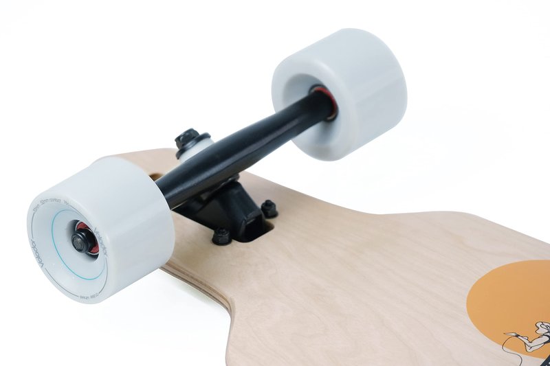 VOLADOR Urban Freeride Pro Longboard Cruiser 40inch | Canadian Maple Wood Deck & Forged Reverse Kingpin Truck | Drop Through Longboard Complete Setup for Urban Commuting(Kanagawa)