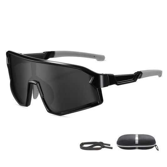 YAMAZI Kids Sunglasses Boys Baseball Sunglasses Polarized for Cycling Softball Beach - Youth Sports Sunglasses for Boys Girls Children UV Protection with Strap Age 6-12 (Black)