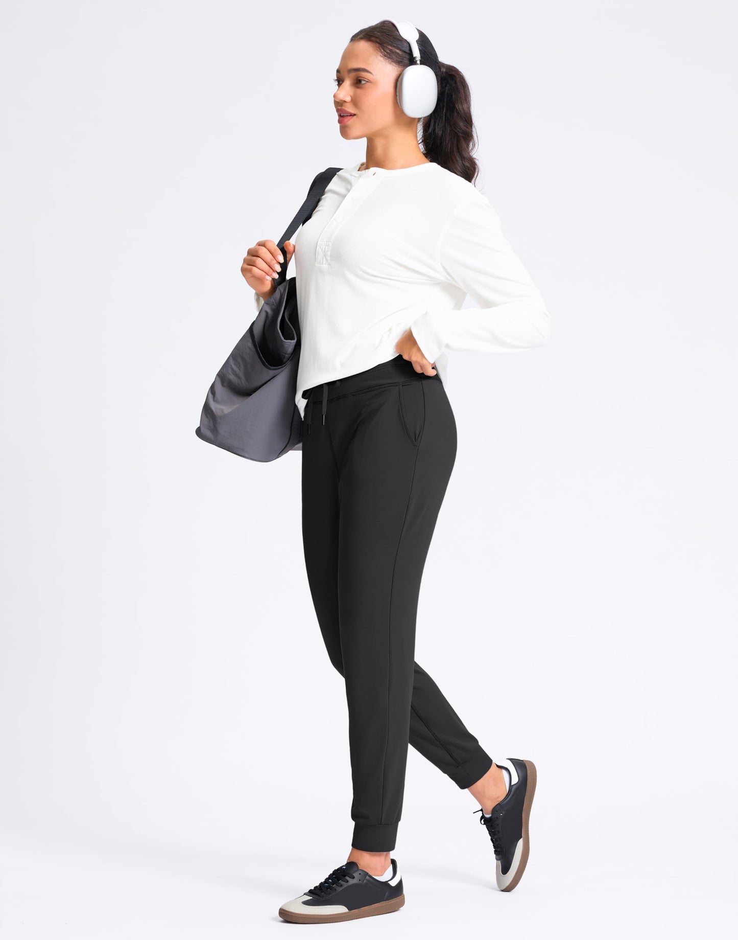 SANTINY Women's Sweatpants Joggers with Pockets Soft Stretch High Waisted Sweat Pants Lounge Running Athletic Workout Jogging (Black_L)