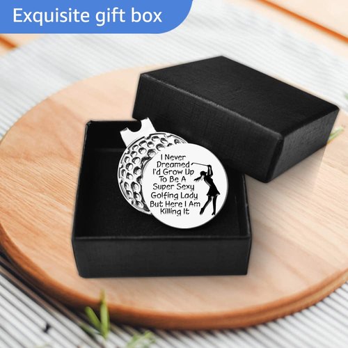 GEYGIE I Never Dreamed I'd Grow UP to Be A Super Sexy Golfing Lady Golf Ball Marker with Magnetic Hat Clip, Funny Golf Accessories Gifts for Women, Golf Gifts for Woman, Gift for Woman Golf Fan
