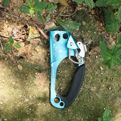 Erosados Hand Ascender for Outdoor Rock Climbing Ascender Strong Rappelling Gear for 8-13mm Rope Climbing Equipment for Tree Climbing Mountaineering Caving Adventures (Right Hand)