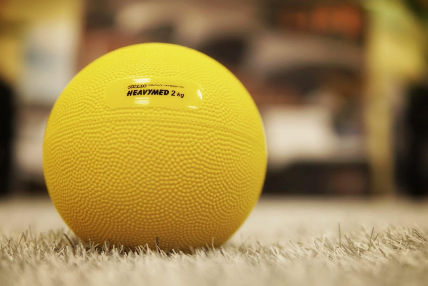 Gymnic Heavymed 2 Medicine Ball, 15cm/2 kg/4.4 lb, Yellow