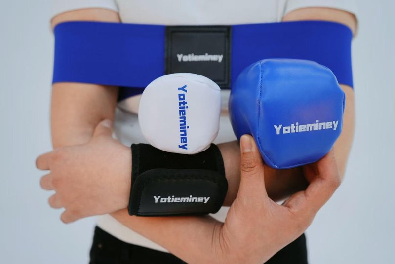 Yotieminey Golf Swing Trainer Aid Set with aoft Texture for Mastering Rhythm, Timing, and Consistency, Golf Wrist Strap with Training Ball