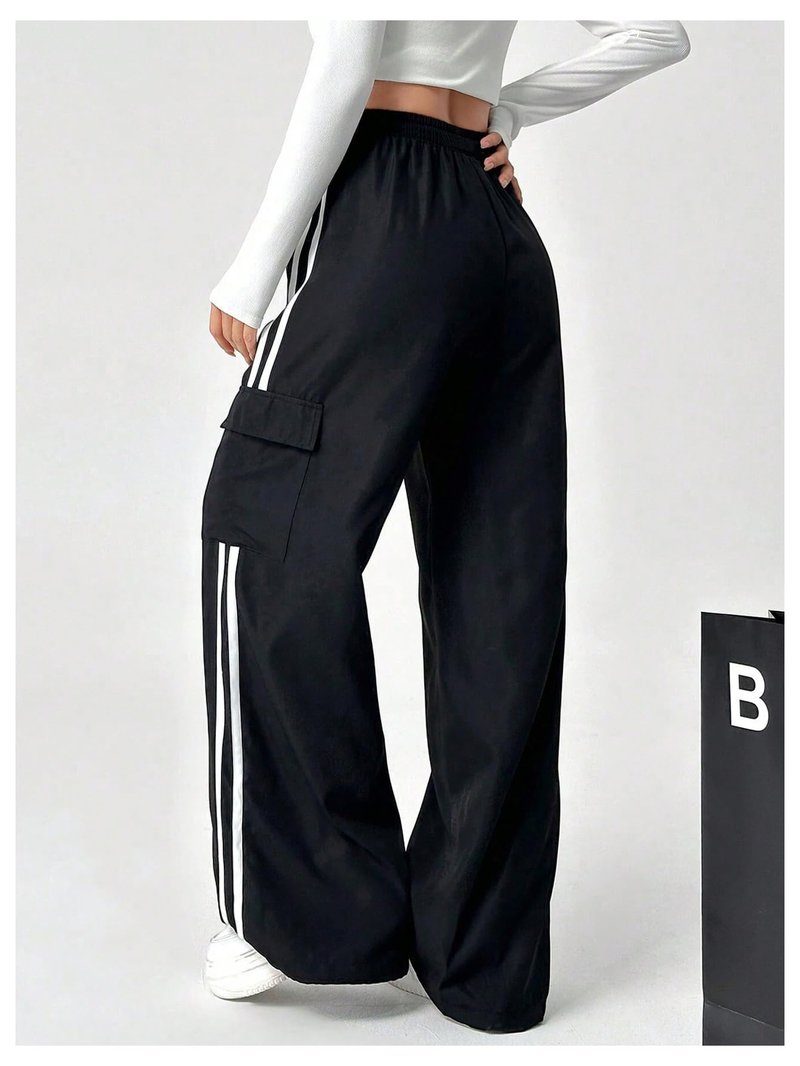 SHENHE Girl's Cargo Pants Wide Leg Side Stripe Baggy Track Pants Workout Athletic Trousers Black 12Y