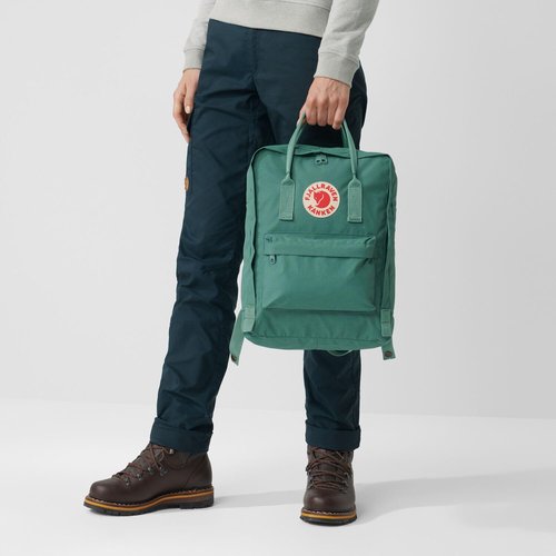 Fjallraven Women's Kanken Backpack, Frost Green Solid, One Size