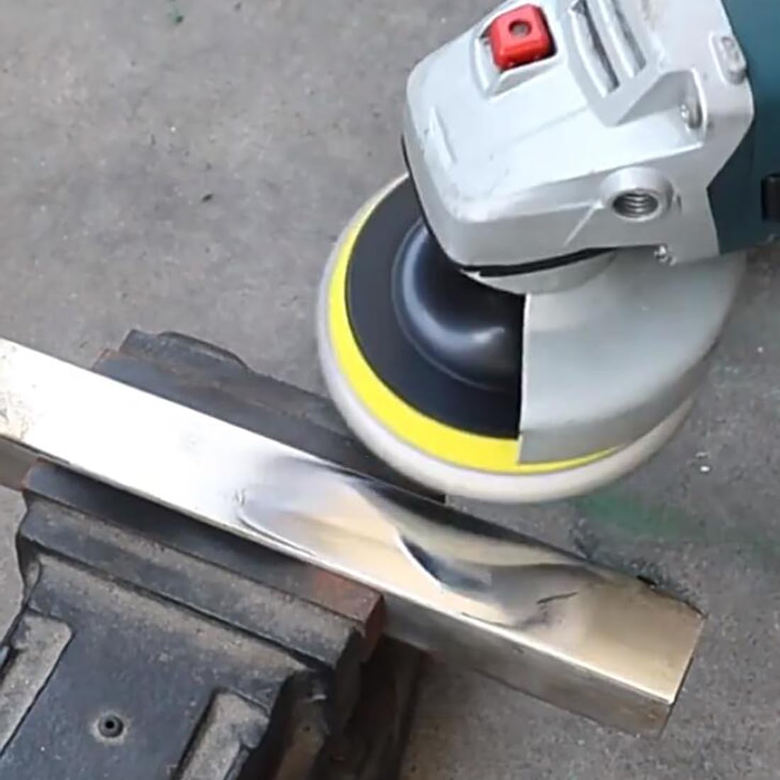 JUNLIXN 5pcs 4 Inch Wool Felt Polishing Pads, Wool Polishing Pad Buffing Wheels Flocking Hook & Loop Back for Random Orbital Sander